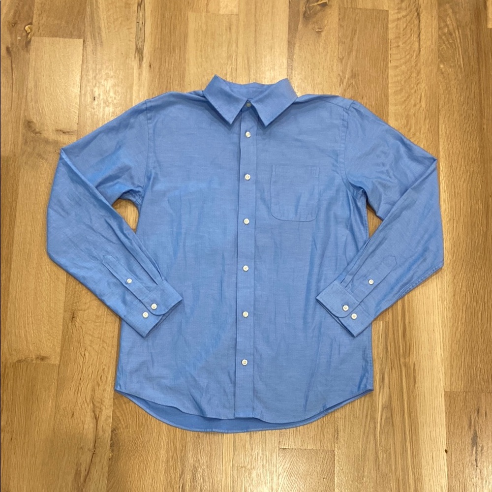 Cat & Jack Boy’s Button Down Dress Shirt